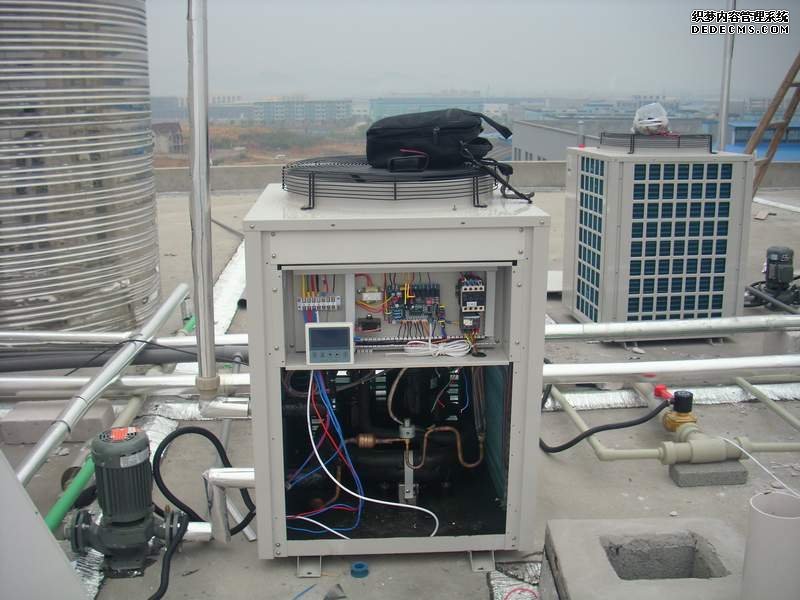 工厂工人热水供应系统 常温与58度电脑板可调